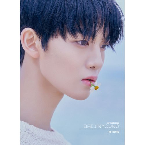 (화보집) 배진영 (BAE JIN YOUNG) - 1ST PHOTOBOOK BAEJINYOUNG [RE-ROUTE]